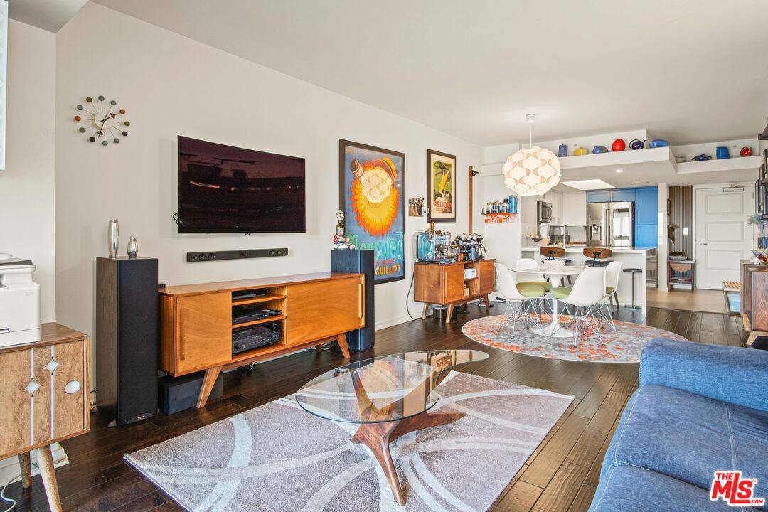 Marina Del Rey, CA 90292,13700 Marina Pointe Dr #809