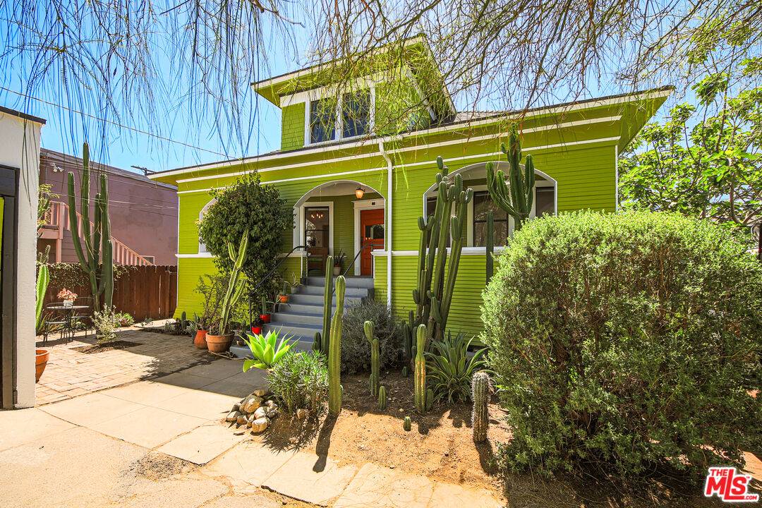 Los Angeles, CA 90042,132 N Avenue 57