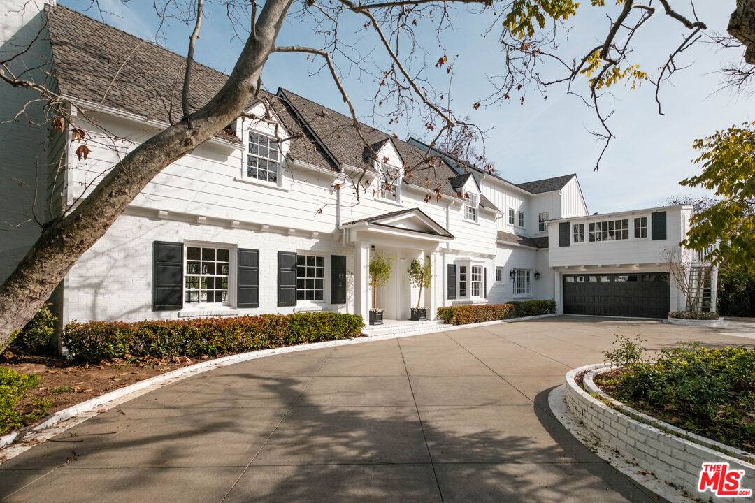 Los Angeles, CA 90049,404 S Westgate Ave