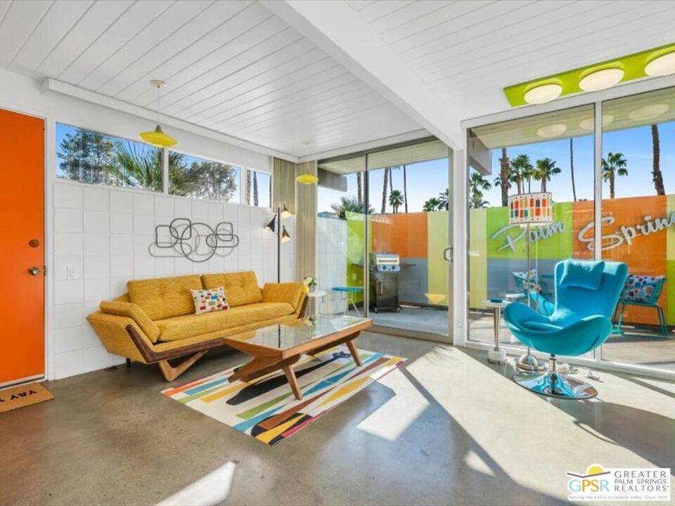 Palm Springs, CA 92264,1111 E Palm Canyon Dr #326