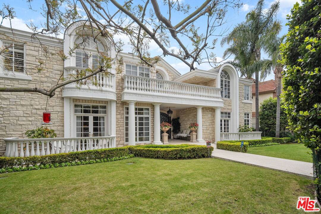 Santa Monica, CA 90402,136 Georgina Ave
