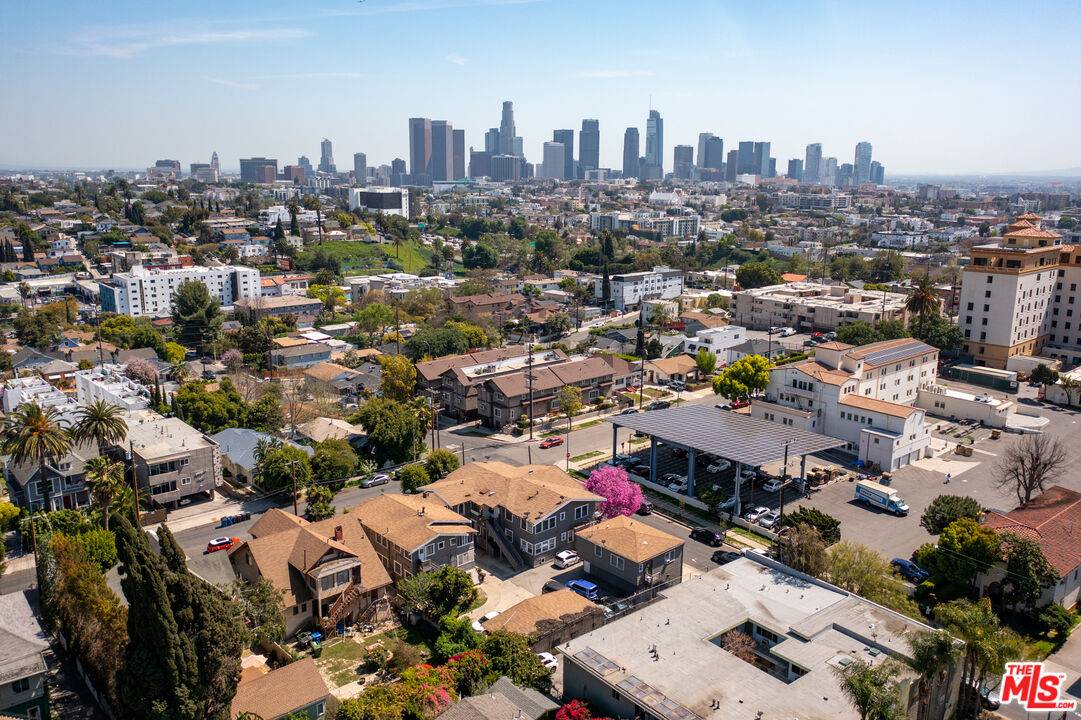 Los Angeles, CA 90026,801 Waterloo St