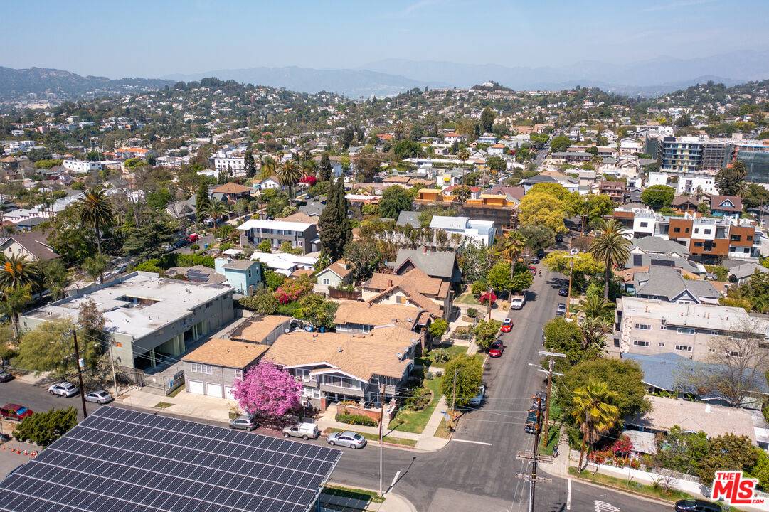 Los Angeles, CA 90026,801 Waterloo St