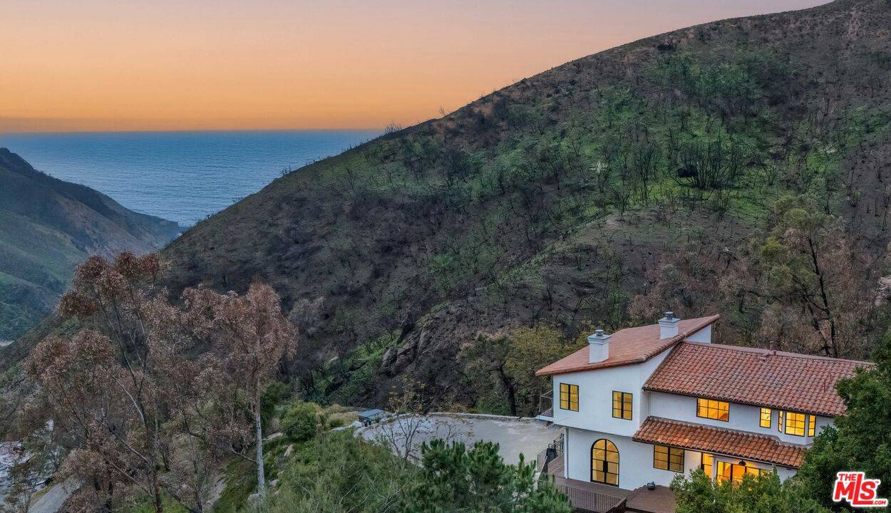 Malibu, CA 90265,2382 Live Oak Meadows Rd