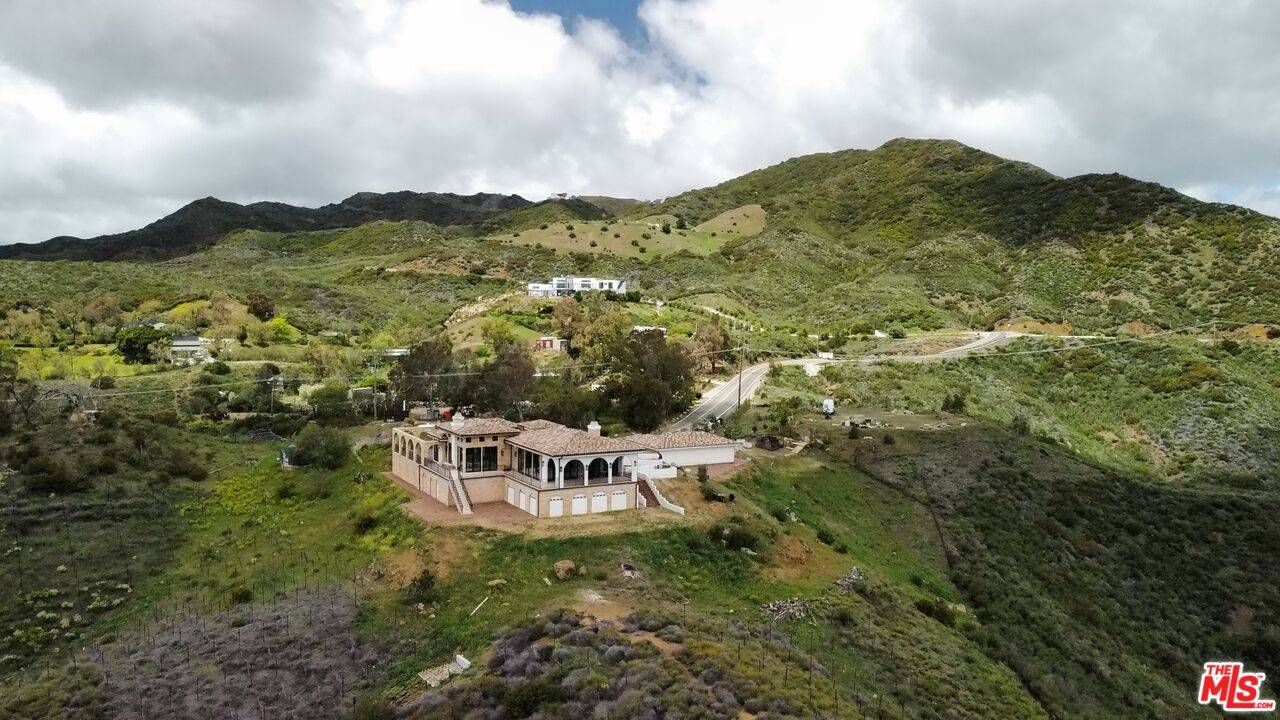 Malibu, CA 90265,33182 Mulholland Hwy