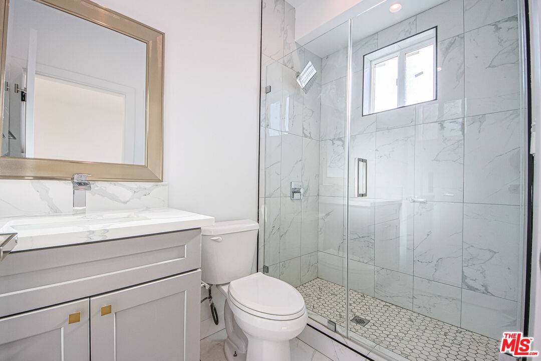 North Hollywood, CA 91601,11443 Hatteras St #11443