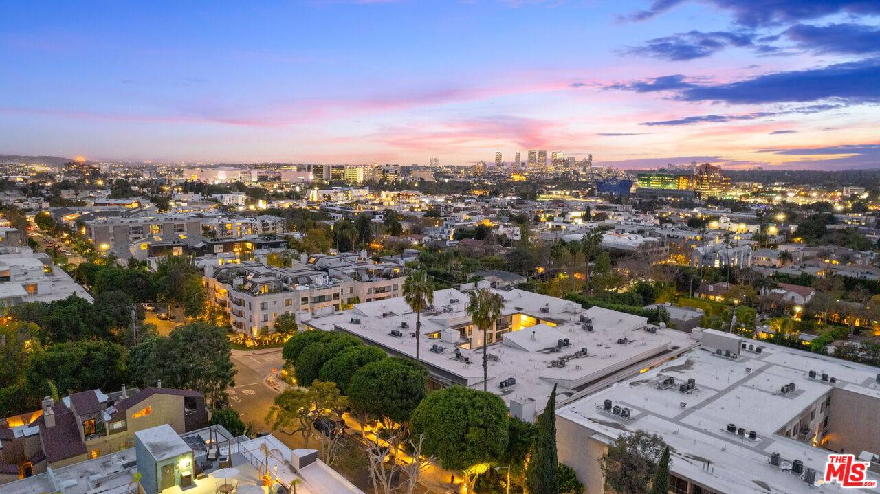 West Hollywood, CA 90069,911 N Kings Rd #118