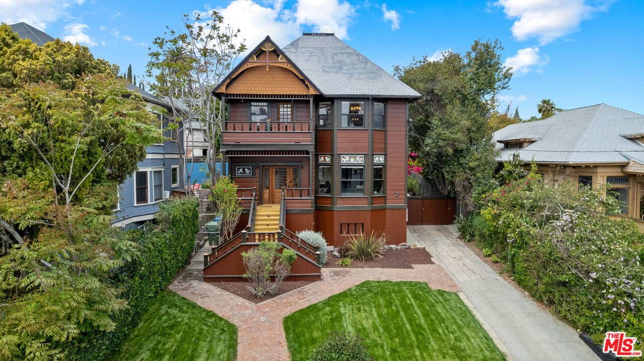 Los Angeles, CA 90026,1279 Bellevue Ave