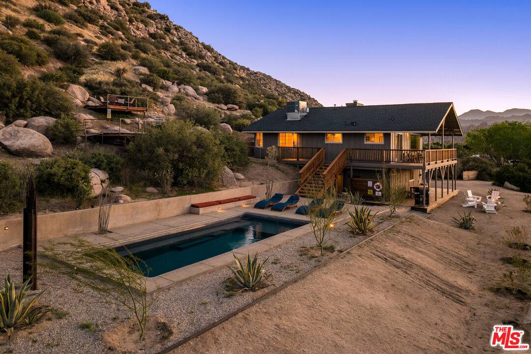 Pioneertown, CA 92268,5637 Minna Gombell Ln