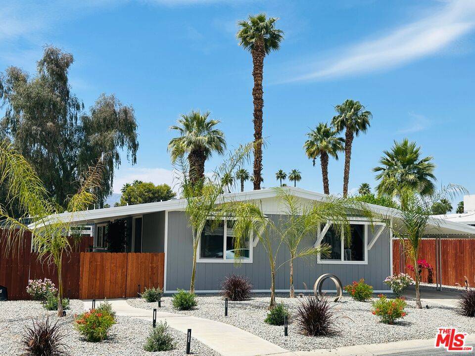 Cathedral City, CA 92234,364 Avenida Andorra