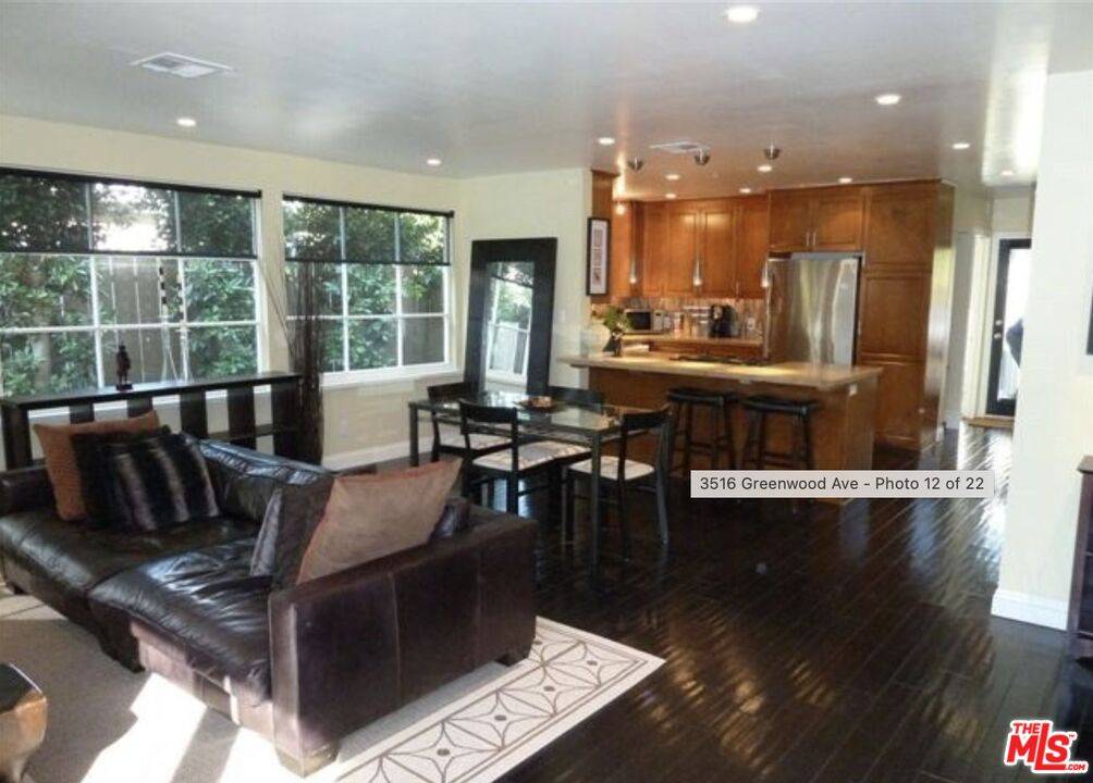 Los Angeles, CA 90066,3516 GREENWOOD AVE