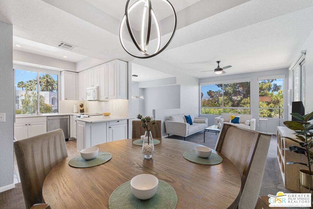 Palm Springs, CA 92262,401 S El Cielo Rd #58