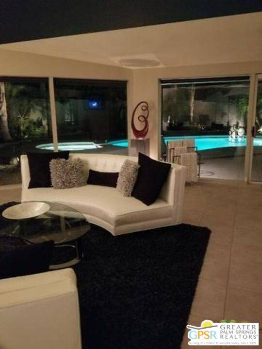 Palm Springs, CA 92264,1415 S Calle Marcus