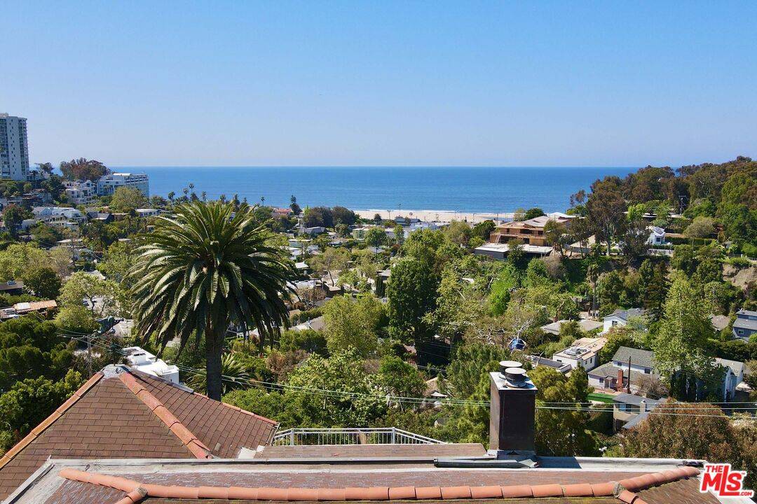 Santa Monica, CA 90402,389 Upper Mesa Rd