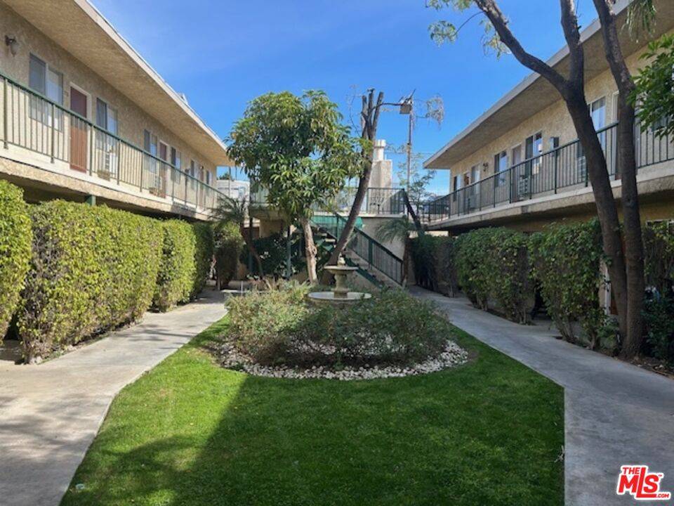Granada Hills, CA 91344,10540 Balboa Blvd #220