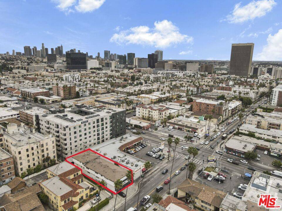 Los Angeles, CA 90004,254 S Normandie Ave