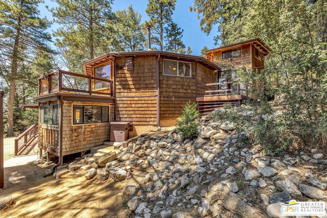 Idyllwild, CA 92549,23031 Pine Needles Ln
