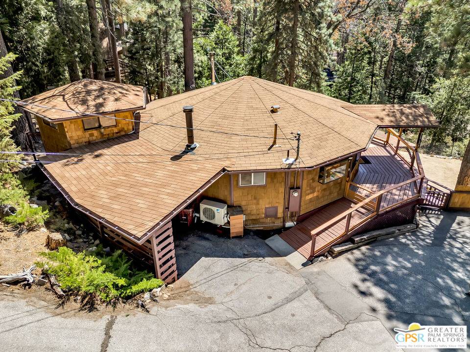 Idyllwild, CA 92549,23031 Pine Needles Ln