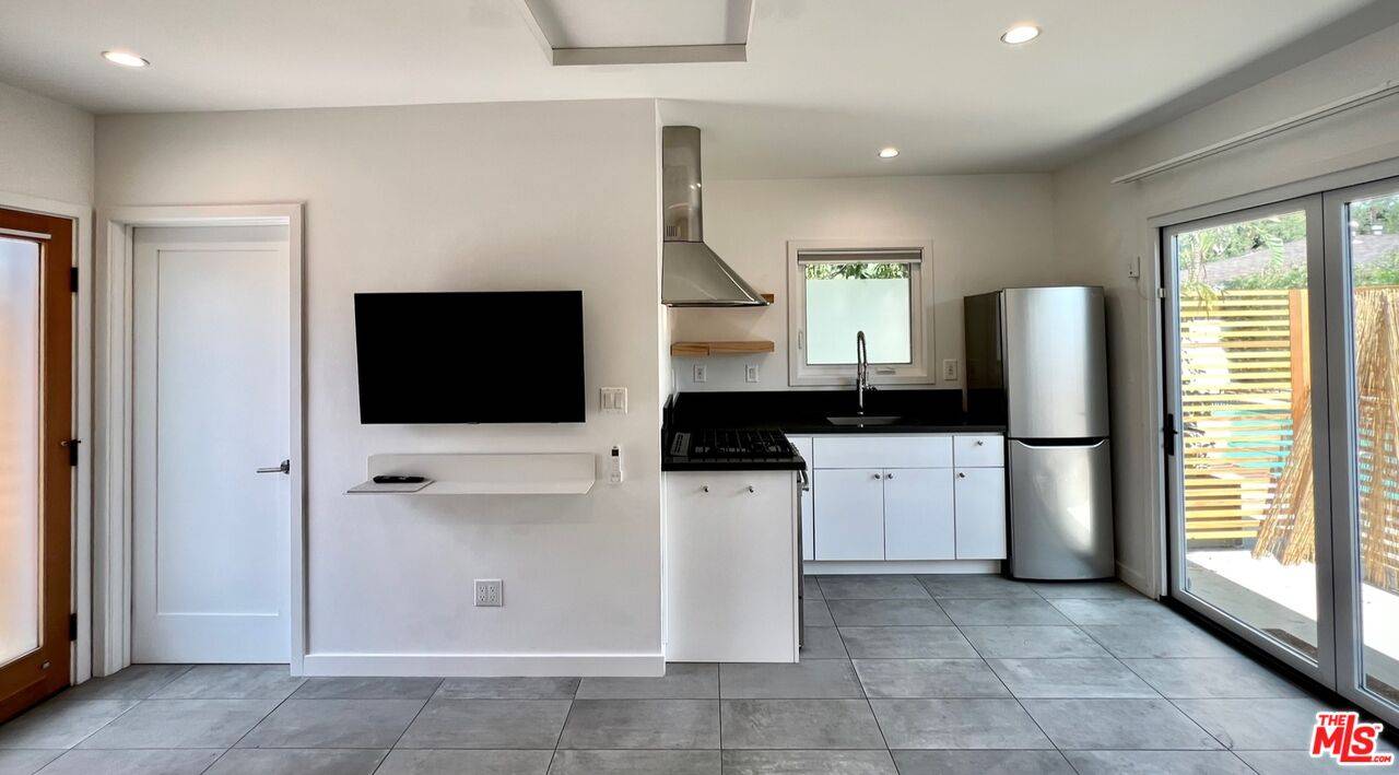 Studio City, CA 91602,4448 Elmer Ave