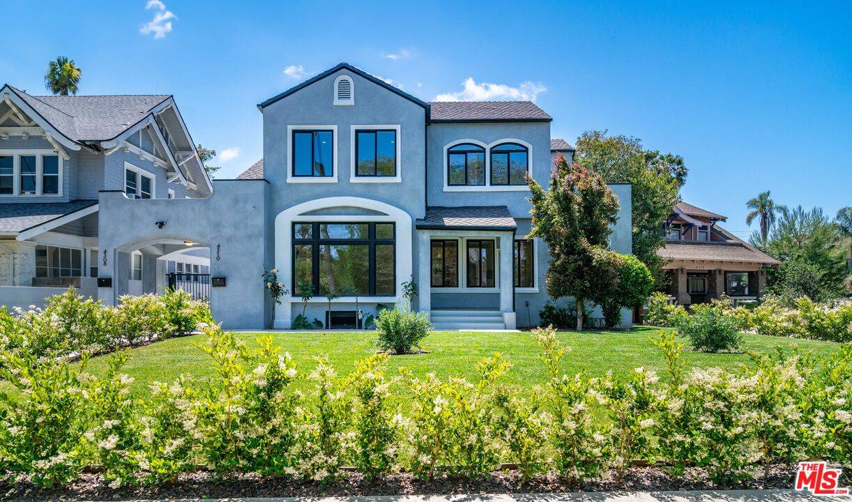 Los Angeles, CA 90019,4308 Victoria Park Dr