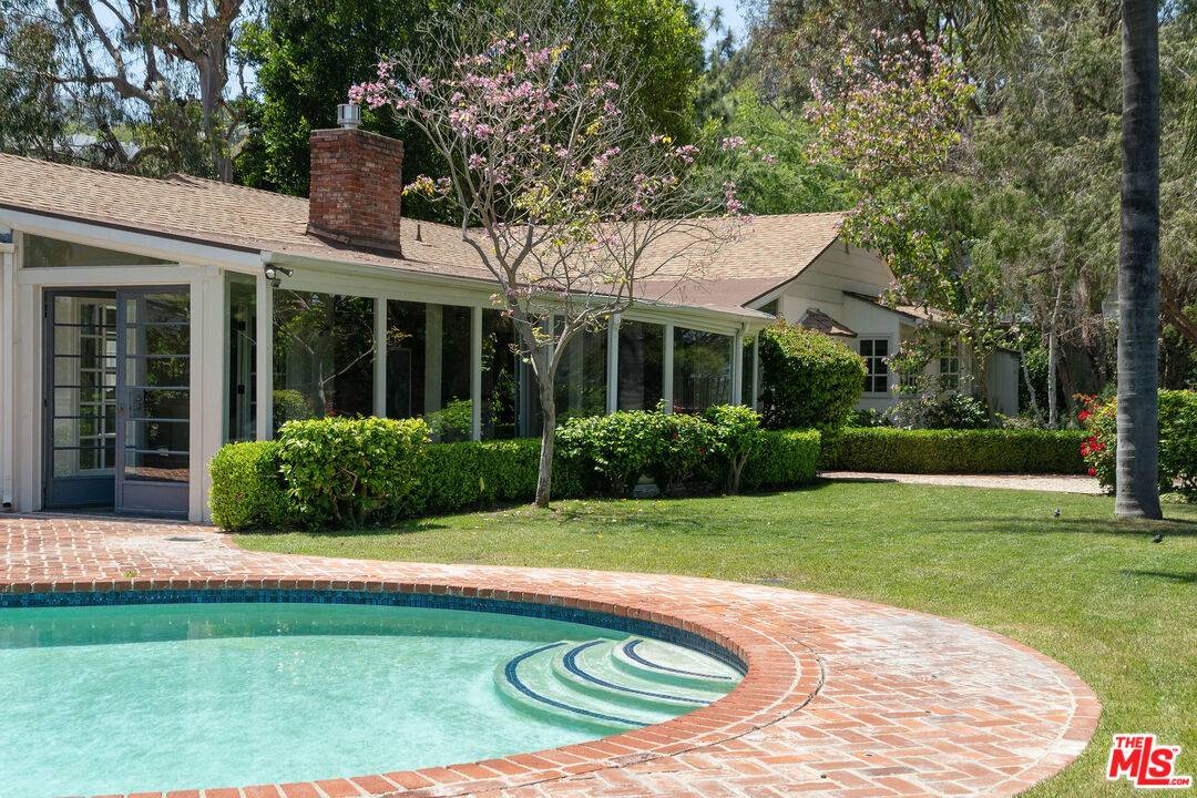 Los Angeles, CA 90046,7321 Woodrow Wilson Dr