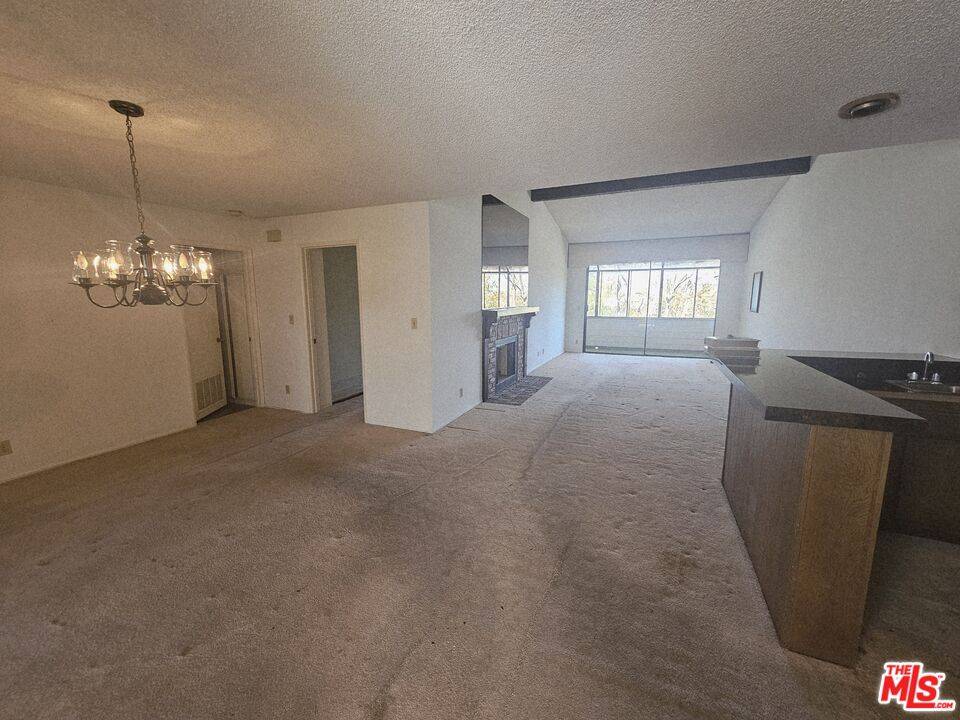 Marina Del Rey, CA 90292,4600 Via Dolce #305