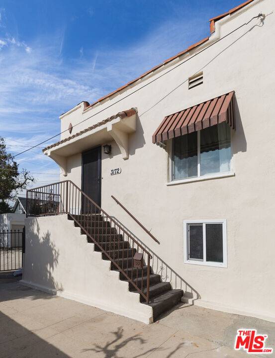 Los Angeles, CA 90039,3170 Larga Ave
