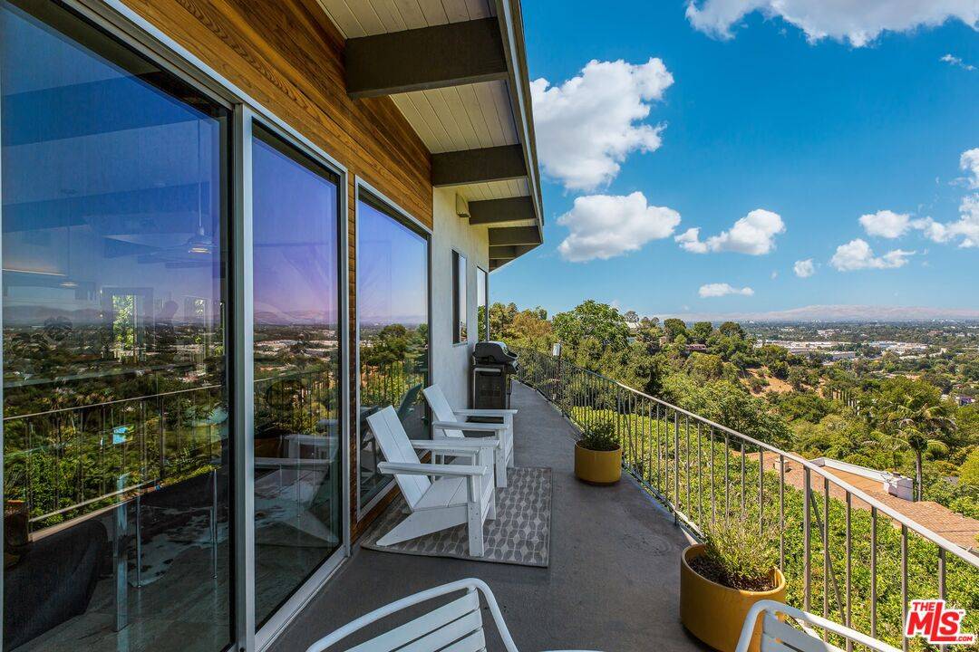 Studio City, CA 91604,3601 Berry Dr