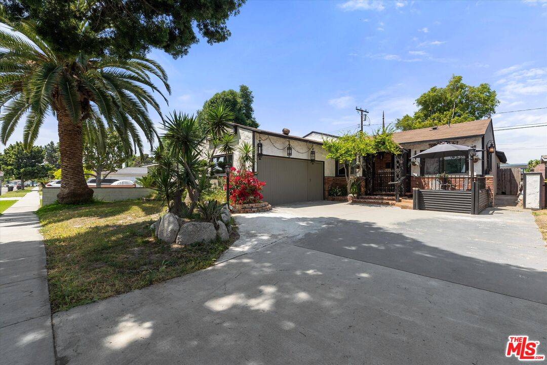 Norwalk, CA 90650,10923 Hopland St