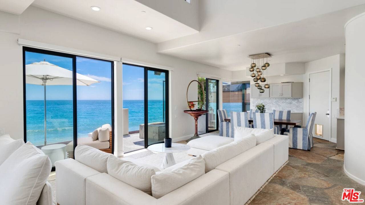 Malibu, CA 90265,25252 Malibu Rd #Upper Unit