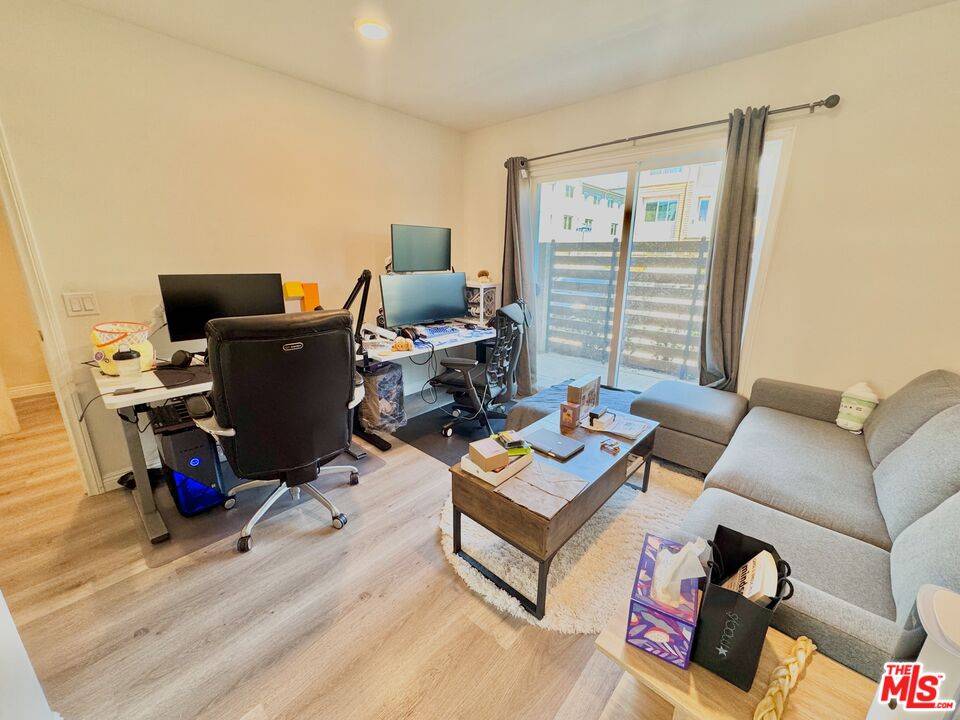 Gardena, CA 90247,14430 Strawberry Ln #2