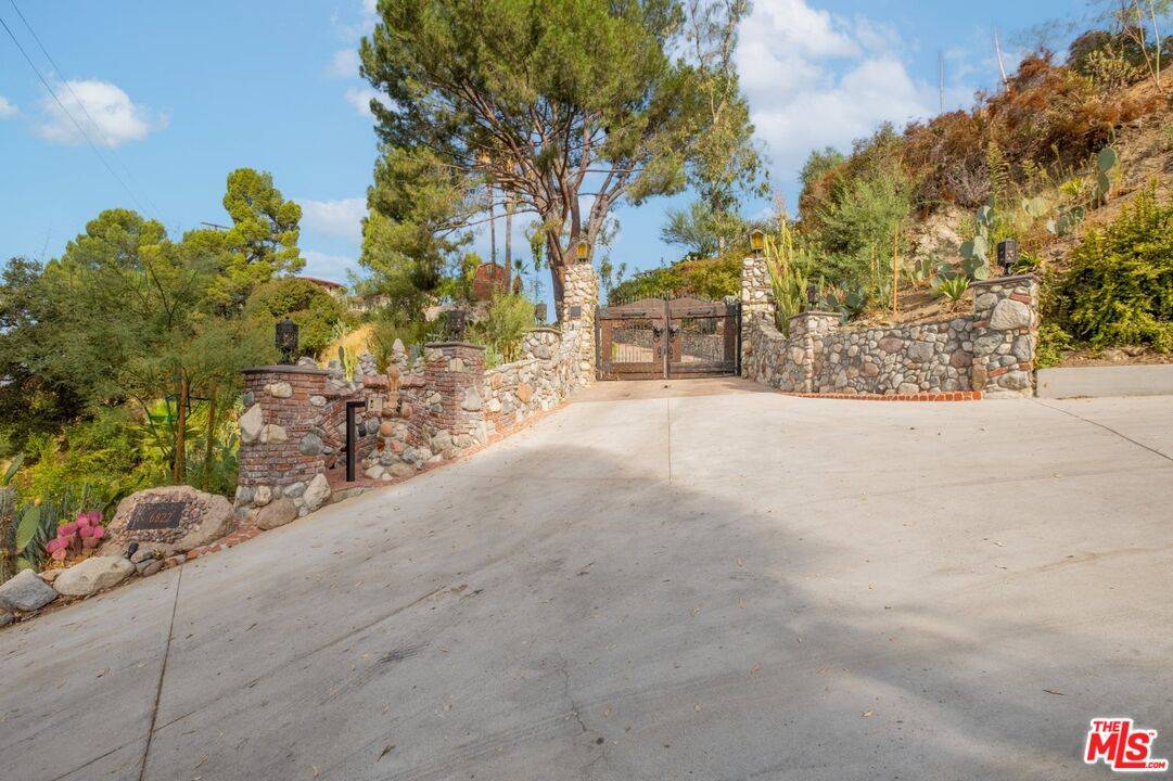 Tujunga, CA 91042,6820 Parsons Trl