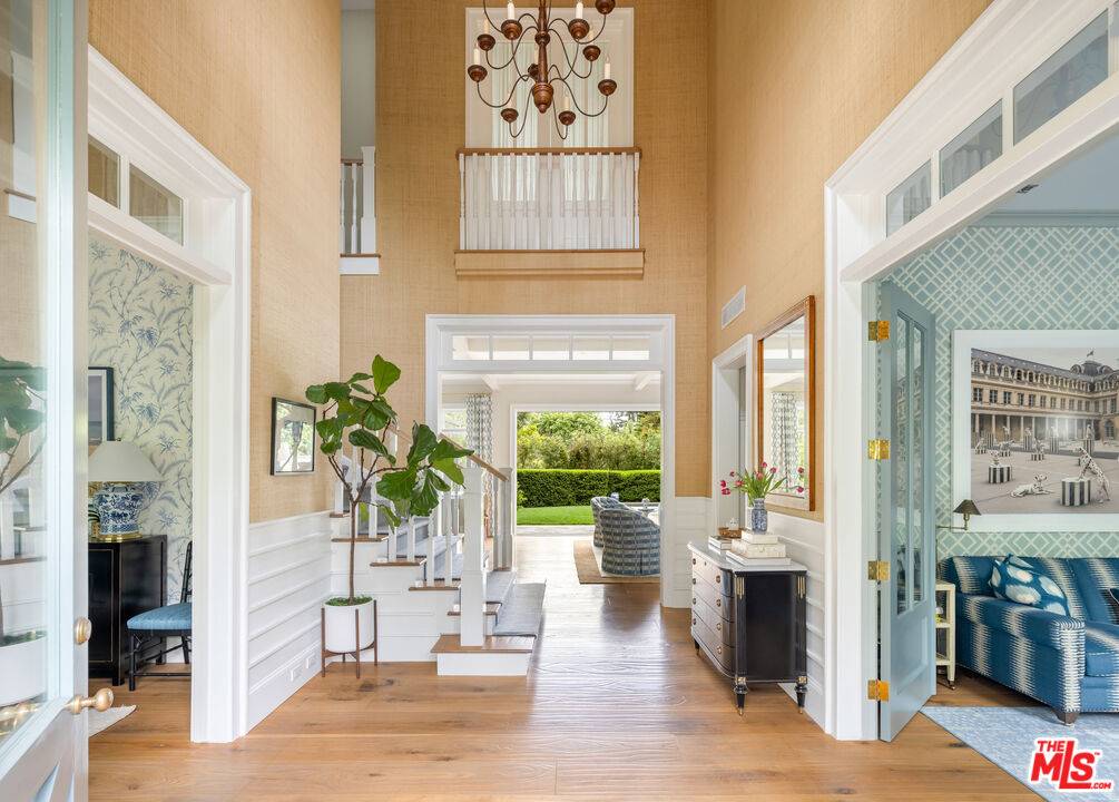 Pacific Palisades, CA 90272,782 Ranch Ln