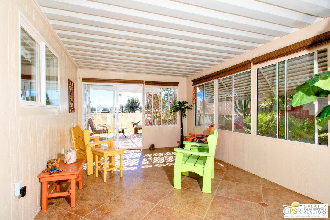 Thousand Palms, CA 92276,33150 Barcelona Dr