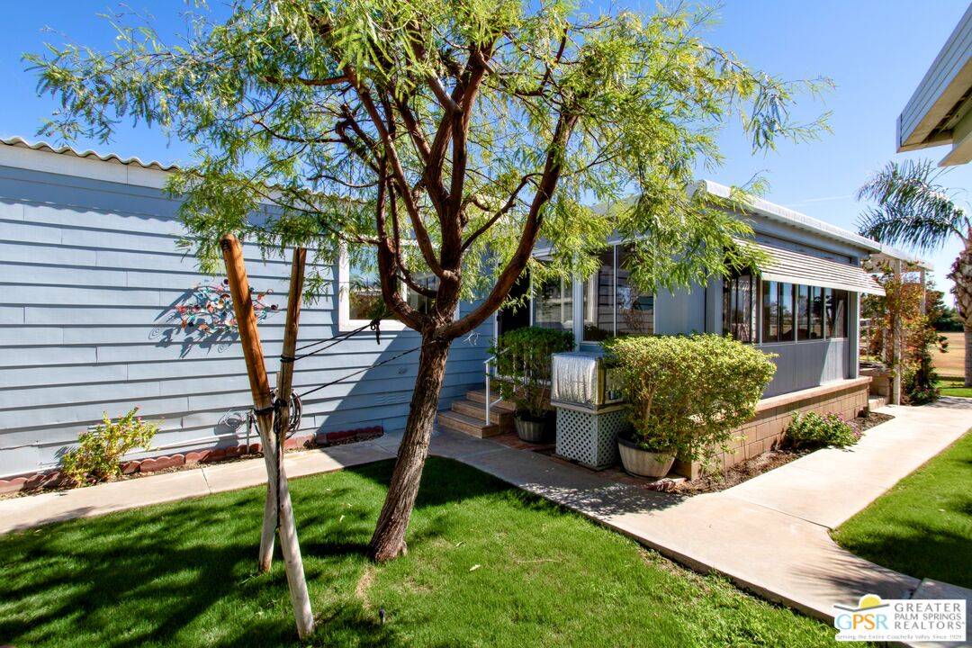 Thousand Palms, CA 92276,33150 Barcelona Dr