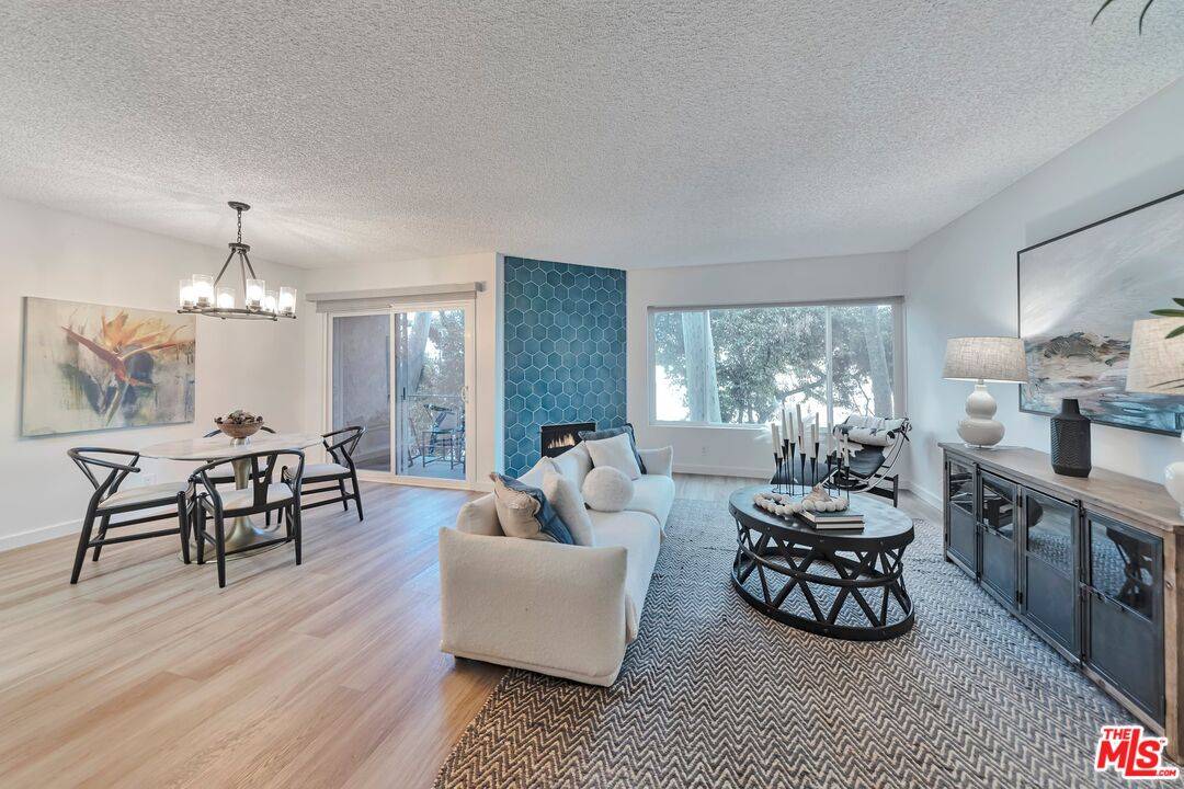 Culver City, CA 90230,5870 Green Valley Cir #130