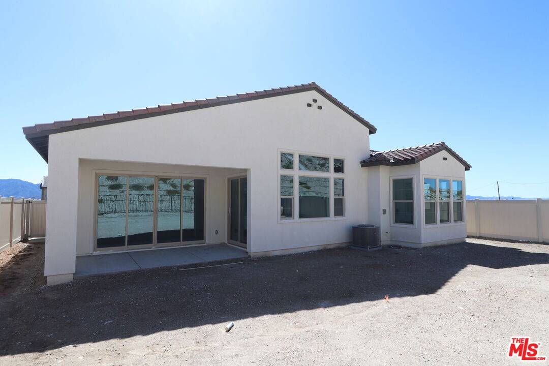 Santa Clarita, CA 91350,17857 Cirrus Dr