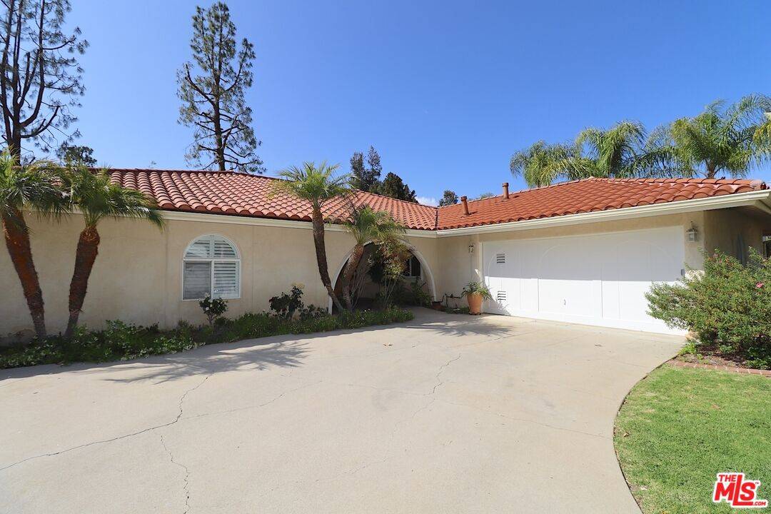 Calabasas, CA 91302,22651 Jameson Dr