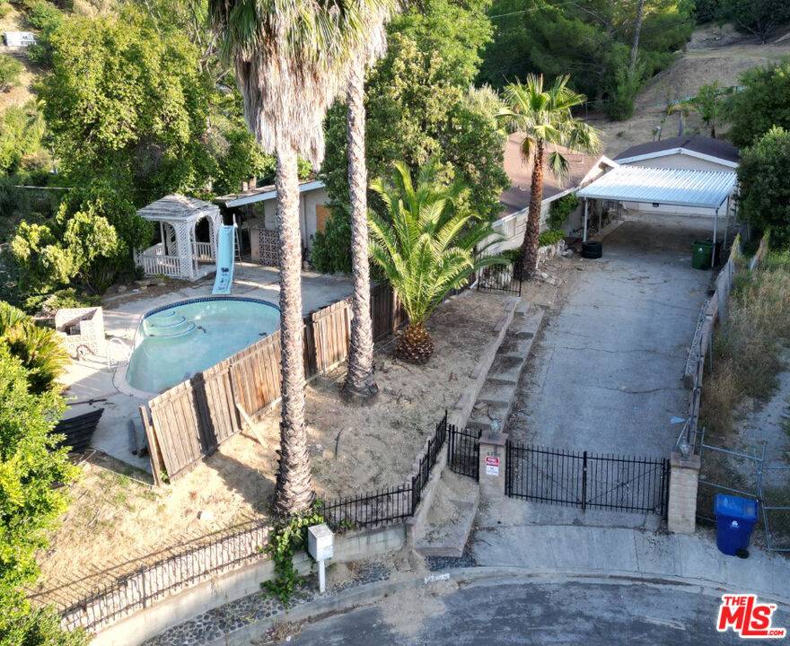 Tarzana, CA 91356,4630 Dunas Ln