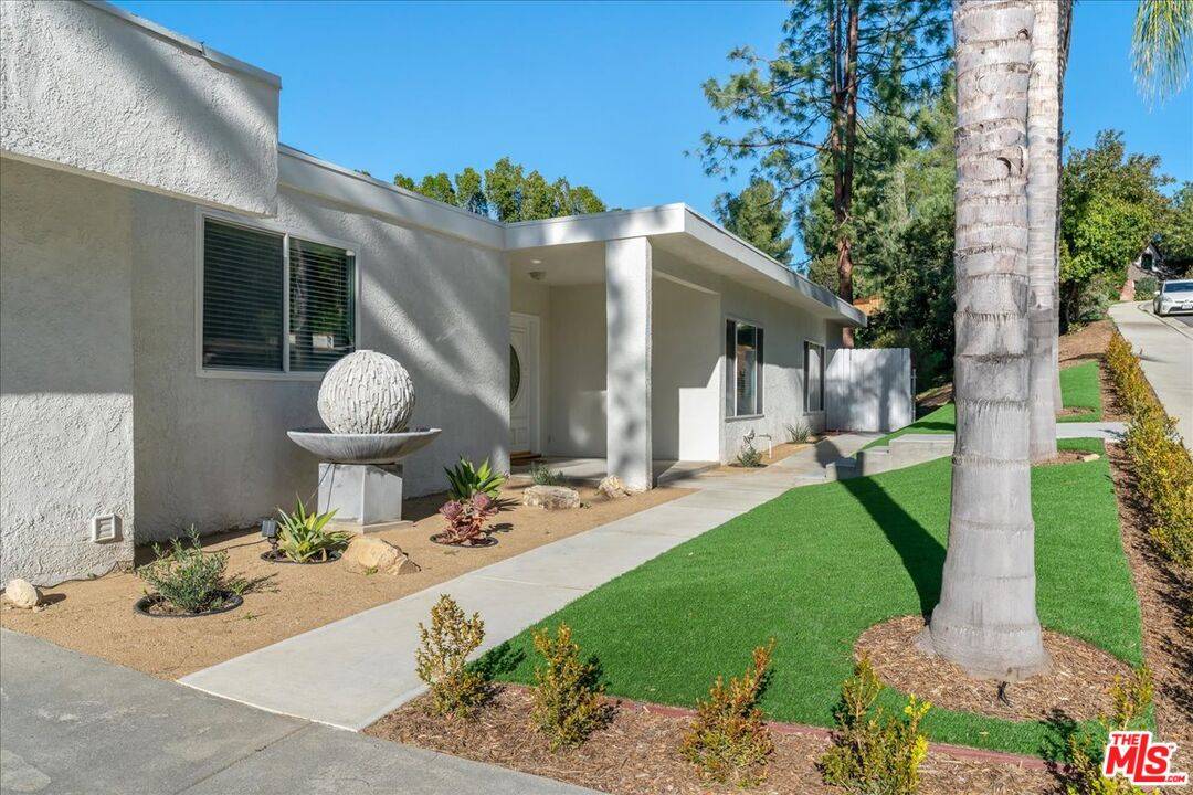 Woodland Hills, CA 91364,4862 Adele Ct