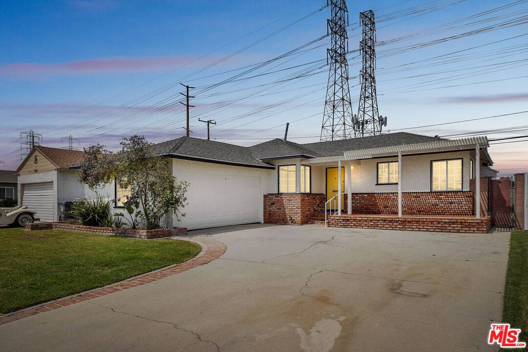 Lakewood, CA 90713,6513 Denmead St