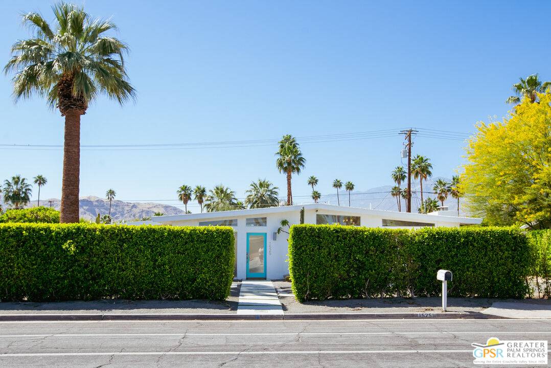 Palm Springs, CA 92264,1525 E Sunny Dunes Rd