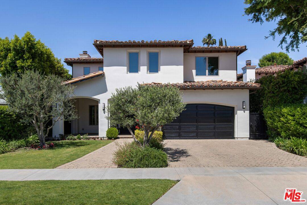 Sherman Oaks, CA 91403,15451 Varden St