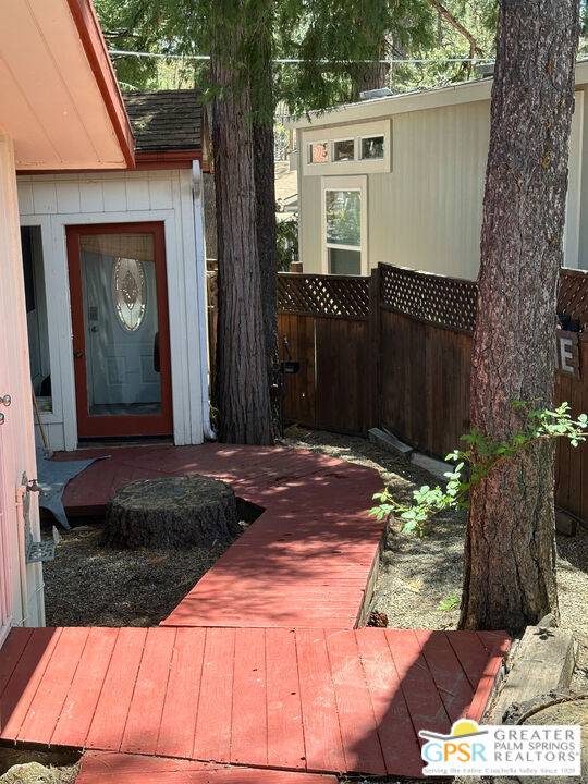 Idyllwild, CA 92549,25955 Highway 243 ##8