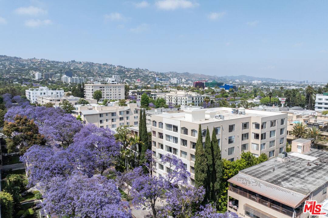Beverly Hills, CA 90210,412 N Palm Dr #304