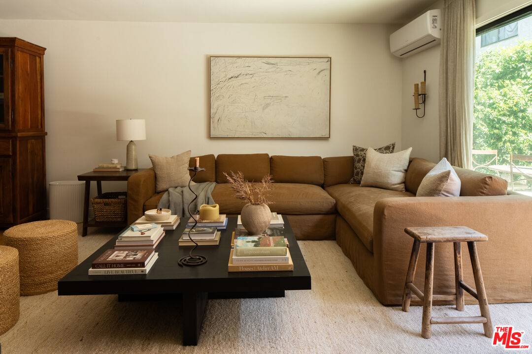 Santa Monica, CA 90401,1234 12th St #5