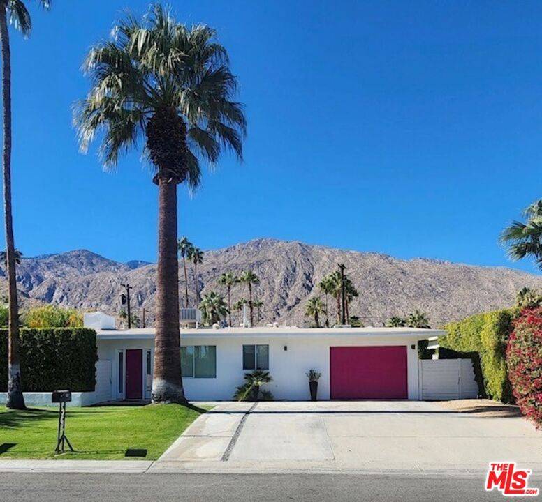 Palm Springs, CA 92264,695 S Vista Oro