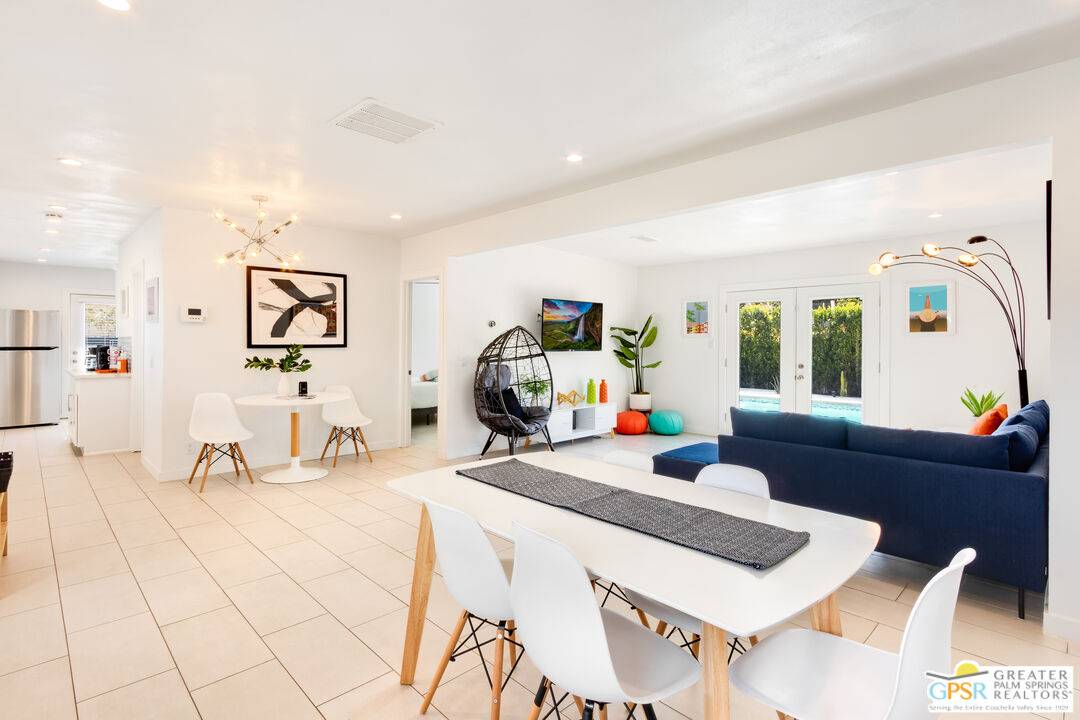 Palm Springs, CA 92264,4373 E Camino Parocela