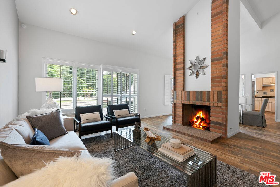 Granada Hills, CA 91344,12320 Nugent Dr