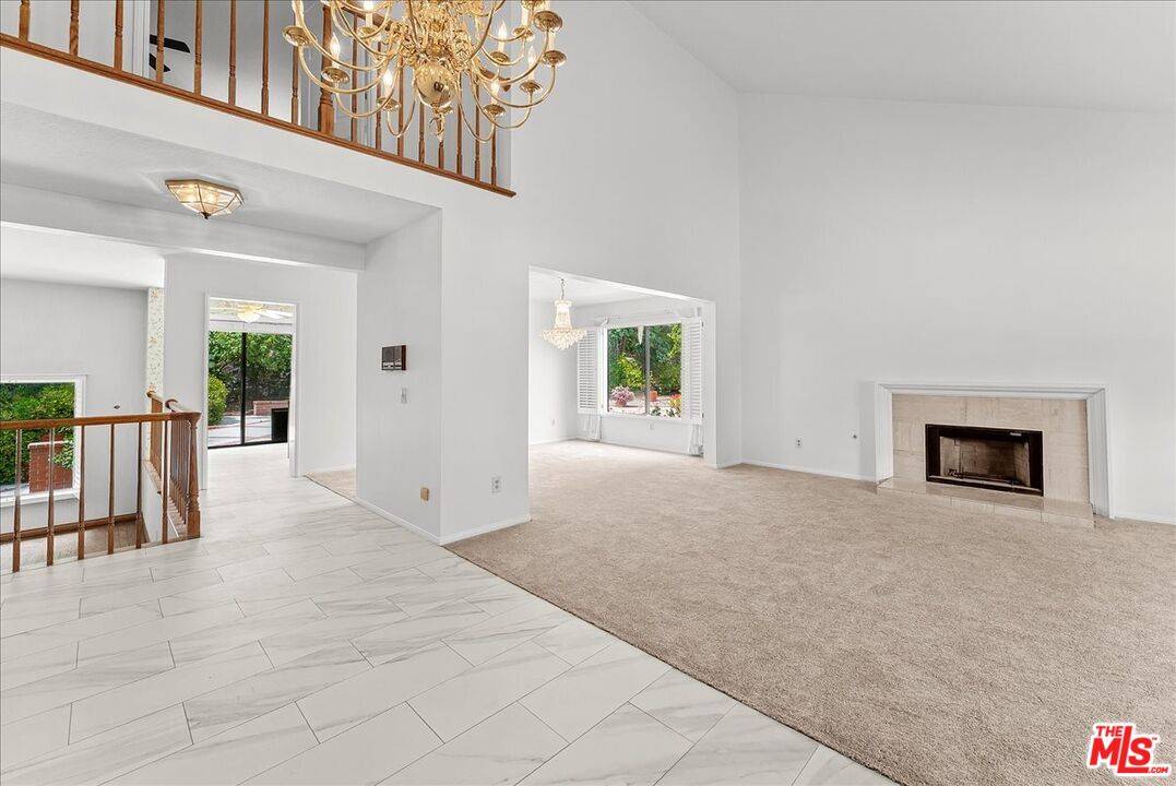 West Hills, CA 91307,6911 Sunset Ridge Ct